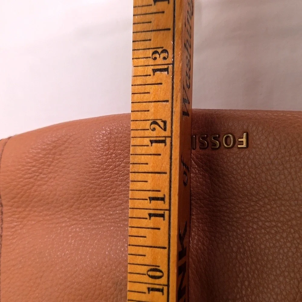 Fossil Maya Hobo Bag Women Large Tan Brown Pebbled Leather Crossbody ZB7230